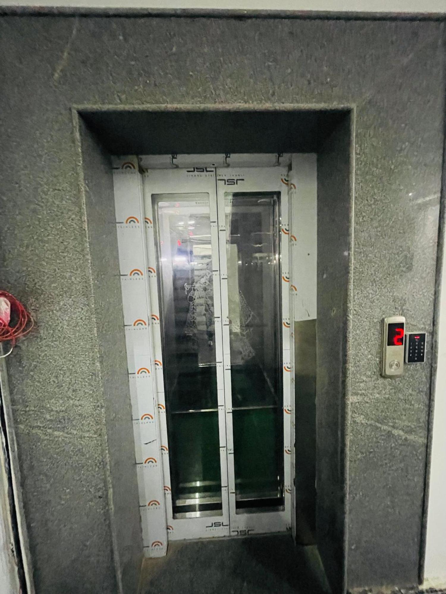 Hotel Golden Door Матхура Экстерьер фото